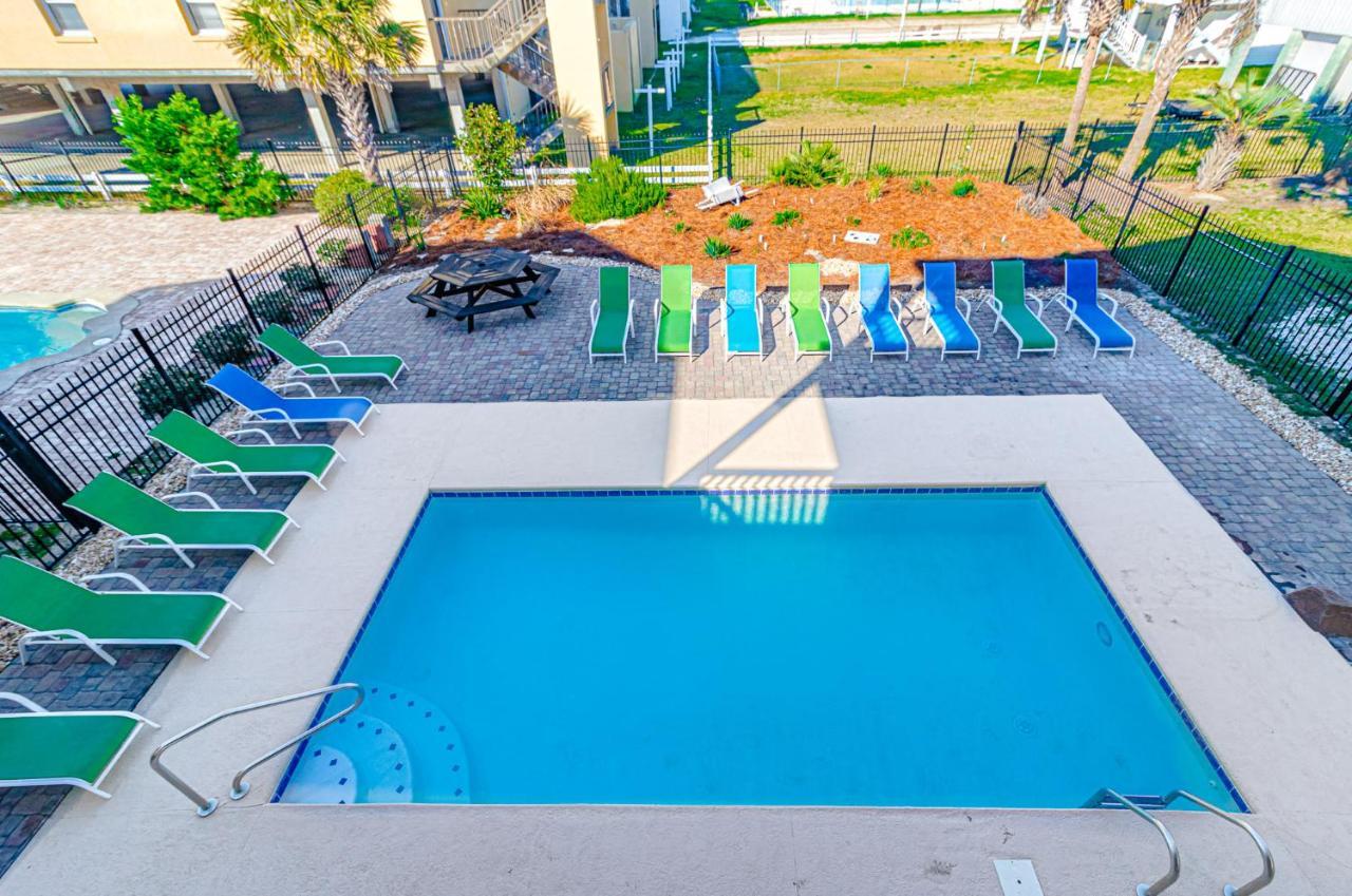 Pier Pressure Villa Myrtle Beach Exterior photo